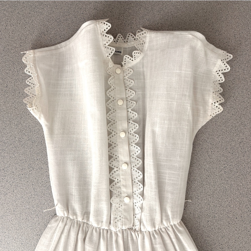 Vintage Toni Todd White Eyelet Lace Trim Button-Down Dress